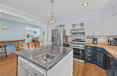 New Bern House | Magnolia Manor