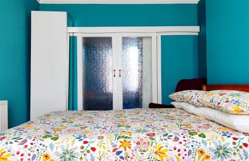 Crewe House | MagnoliaSuite in Crewe