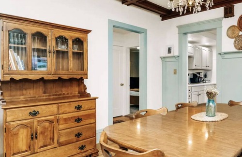 Great Falls Apartment | Magpie - Charming Main Level Duplex Near Downtown