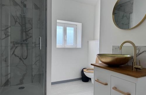 Tourcoing Apartment | Maharaja