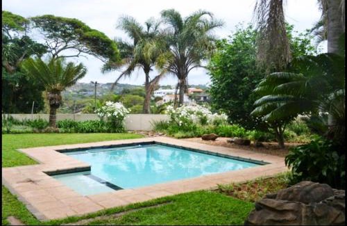 Salt Rock House | Mahogany Villa Guesthouse - SOLAR