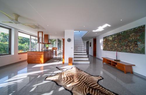 Mai Khao Villa | Mai Khao Beach Luxury 7-bedroom villa 0 meters from the sea double infinity pool maid, outdoor wedding sea fishing