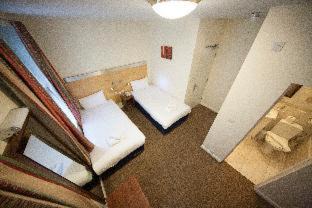 Oval Hotel | Maiden Oval
