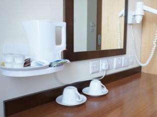 Oval Hotel | Maiden Oval