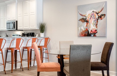 Lake Hamilton Condo | Main Level Luxury, Lakefront, Walk-in Condo with a boat slip on Lake Hamilton.