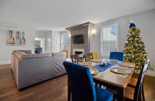 Hamilton House | Main Street Oasis Pool and Hot Tub Sleeps 8
