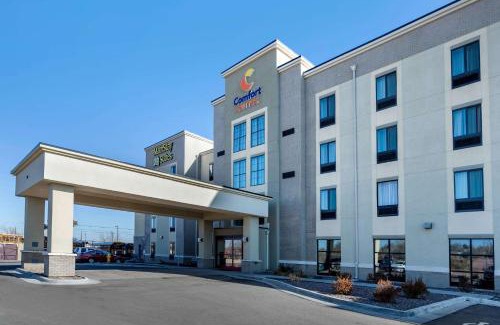 Sun Valley Hotel | MainStay Suites Near Denver Downtown