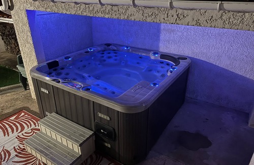 LʼAiguillon-sur-Mer House | Maison à 5 Minutes de la Plage, la Chicane, Laiguillon sur Mer