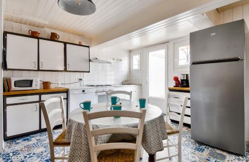 Barbatre House | Maison à Barbâtre pour 10 - 450m de la plage