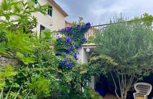 Villespassans House | Maison à Côté