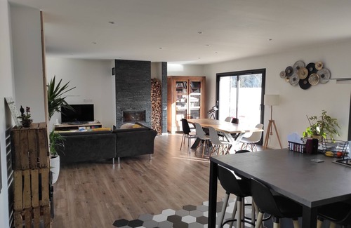 Rance House | Maison à la Campagne à 30 min de Lyon