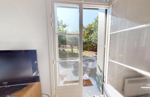 Vic-la-Gardiole House | Maison à Vic-la-Gardiole, 2 pers, Terrasse, Proche Plage - FR-1-785-25