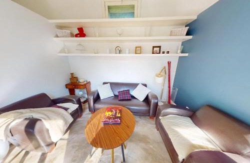 Vic-la-Gardiole House | Maison à Vic-la-Gardiole, 2 pers, Terrasse, Proche Plage - FR-1-785-25