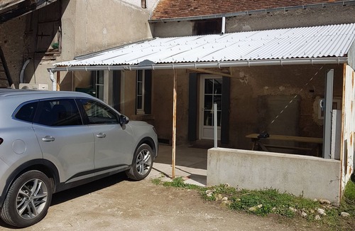 Beaulieu-sur-Loire House | Maison 2 Chambres Wifi Gratuit