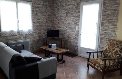 LʼAiguillon-sur-Mer House | Maison 2 chambres proche plage avec jardin, animaux et Wi-Fi à L'Aiguillon-sur-Mer - FR-1-476-23