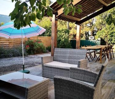Digne-les-Bains House | Maison 3 étoiles avec jardin pour familles, sportifs, curistes.
