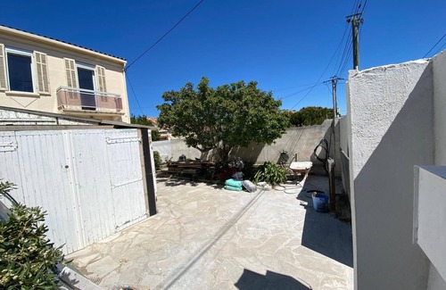 Bonneveine House | Maison a la Plage