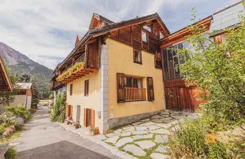 Montgenevre Ski Chalet | Maison Amalka