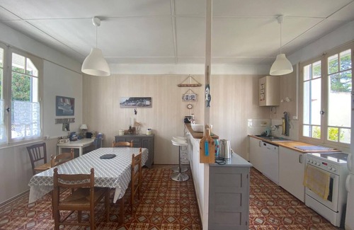 Le Cormier House | Maison Atypique Située à la Plaine sur mer à 150 m de la Plage