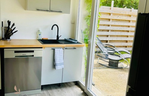 Izon House | Maison Avec Accès Privé au lac - Petfriendly