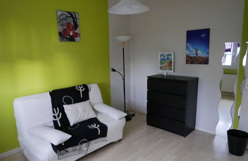 Martignas-Sur-Jalle House | Maison Avec Patio et Jardin au Calme à 10 min Aéroport et 25 du Bassin ou Océan