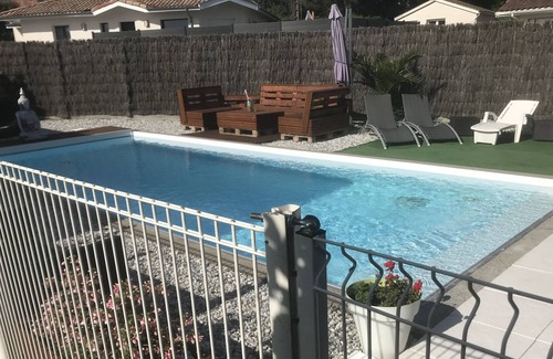 Orist House | Maison Avec Piscine Privée 8 Personnes
