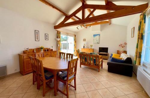 Saint-Jean-de-Monts House | Maison charmante pour 6 pers. dans résidence calme avec piscine privée - FR-1-323-580