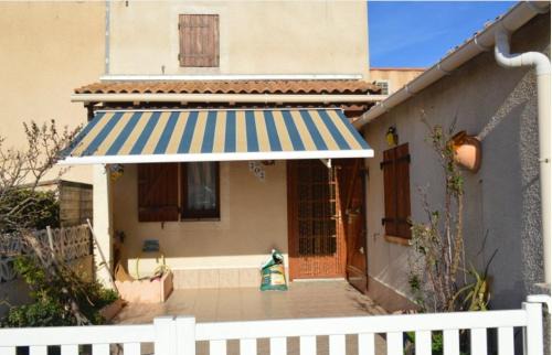 Les Ayguades House | Maison charmante à Gruissan avec piscine partagée