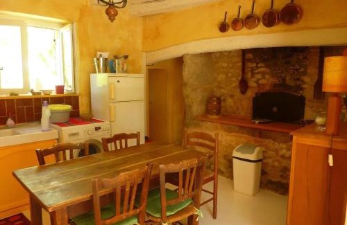 Les Junies House | Maison charmante à Les Junies avec vue sur jardin