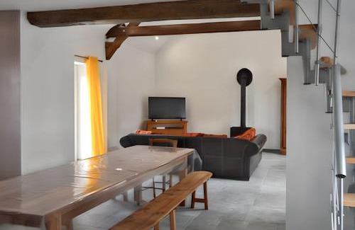 Saint-Pierre-de-Lamps House | Maison charmante à Levroux avec jardin et spa