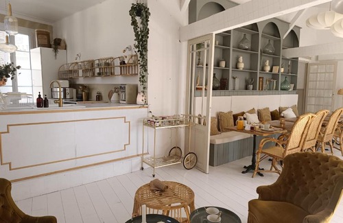 Fronsac Villa | Maison Charmeilles - Gîte touristique - Coliving