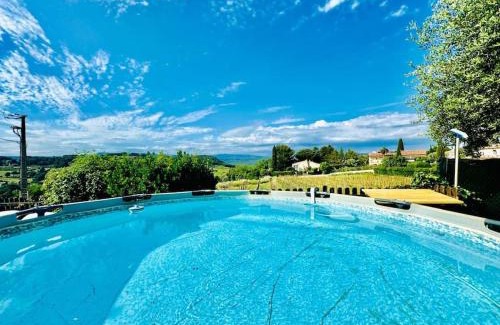 Le Beausset House | Maison climatisée avec piscine proche bandol