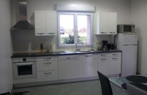 Averdon House | Maison confort moderne avec piscine chauffée, animaux acceptés - FR-1-491-355