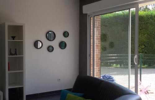 Averdon House | Maison confort moderne avec piscine chauffée, animaux acceptés - FR-1-491-355