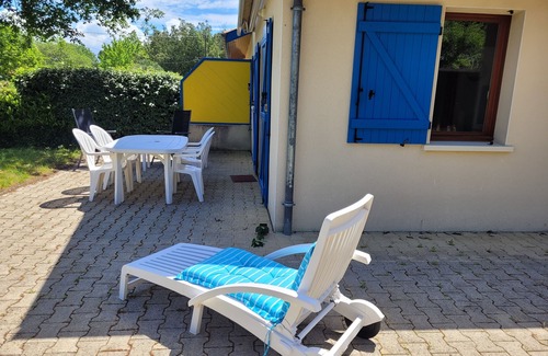 Saint-Julien-en-Born House | Maison Dans une Résidence Vacances Avec Piscine ,tennis,terrain de Basket