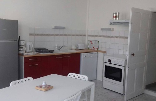 Argenton l'Eglise House | Maison de Bourg Spacieuse, 6 Personnes Deux-sèvres