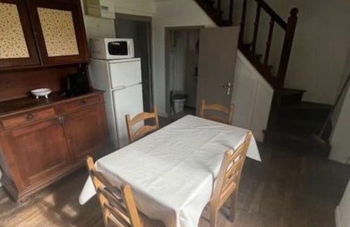 Saint-Martin-Chateau House | maison de campagne