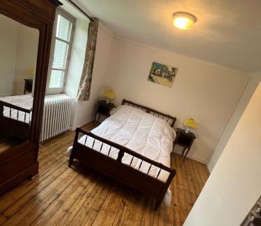 Saint-Martin-Chateau House | maison de campagne