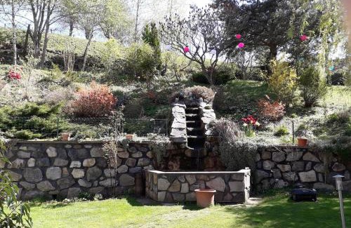 Pierre-Chatel House | Maison de campagne à l'étage