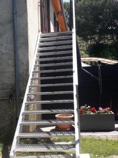 Pierre-Chatel House | Maison de campagne à l'étage