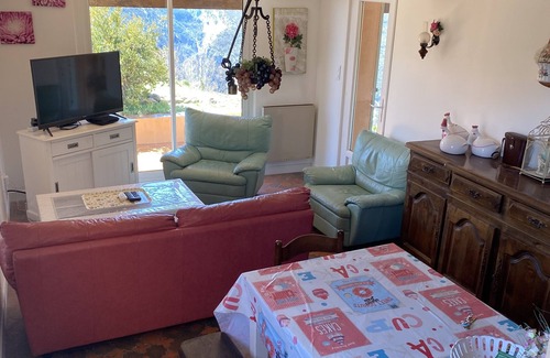 Castellane House | Maison de Campagne Avec vue Imprenable sur les Gorges du Verdon