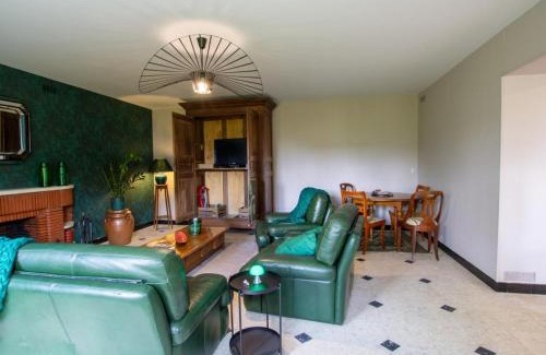 Sourzac House | Maison de Campagne Rénovée à Sourzac - FR-1-616-383