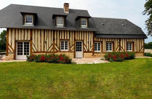 Crouttes House | Maison de caractère à Crouttes avec cheminée, animaux acceptés et WiFi - FR-1-497-19