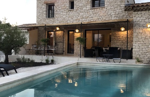 Flaux House | Maison de Charme à Proximité Duzes