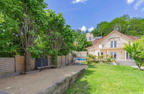 Le Pecq House | Maison de charme près de Saint-Germain-en-Laye, barbecue inclus