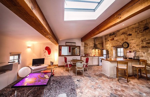 Avignon City Centre Apartment | Maison de Fogasses