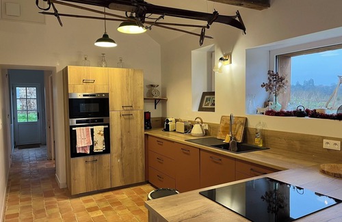 Mont des Avaloirs House | Maison de Campagne en Pleine Nature, Idéale Pour les Familles