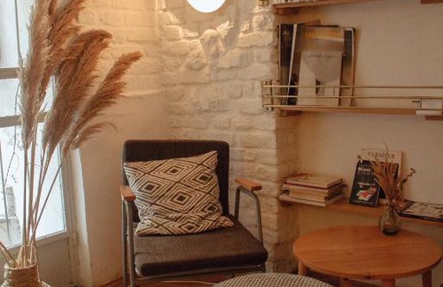 Pont-de-Cheruy Apartment | maison de la chenté