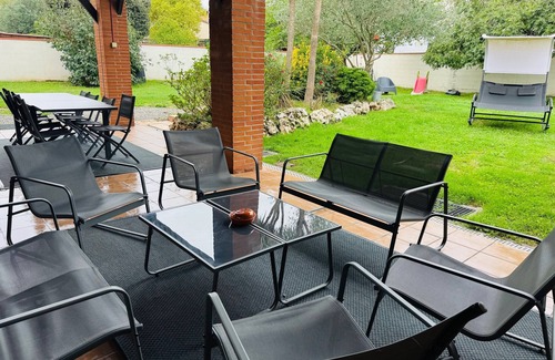 Lavernose-Lacasse House | Maison de maître Toulousaine with swimming pool