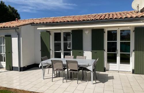 Le Bois-Plage-en-Re House | Maison de standing style rethais